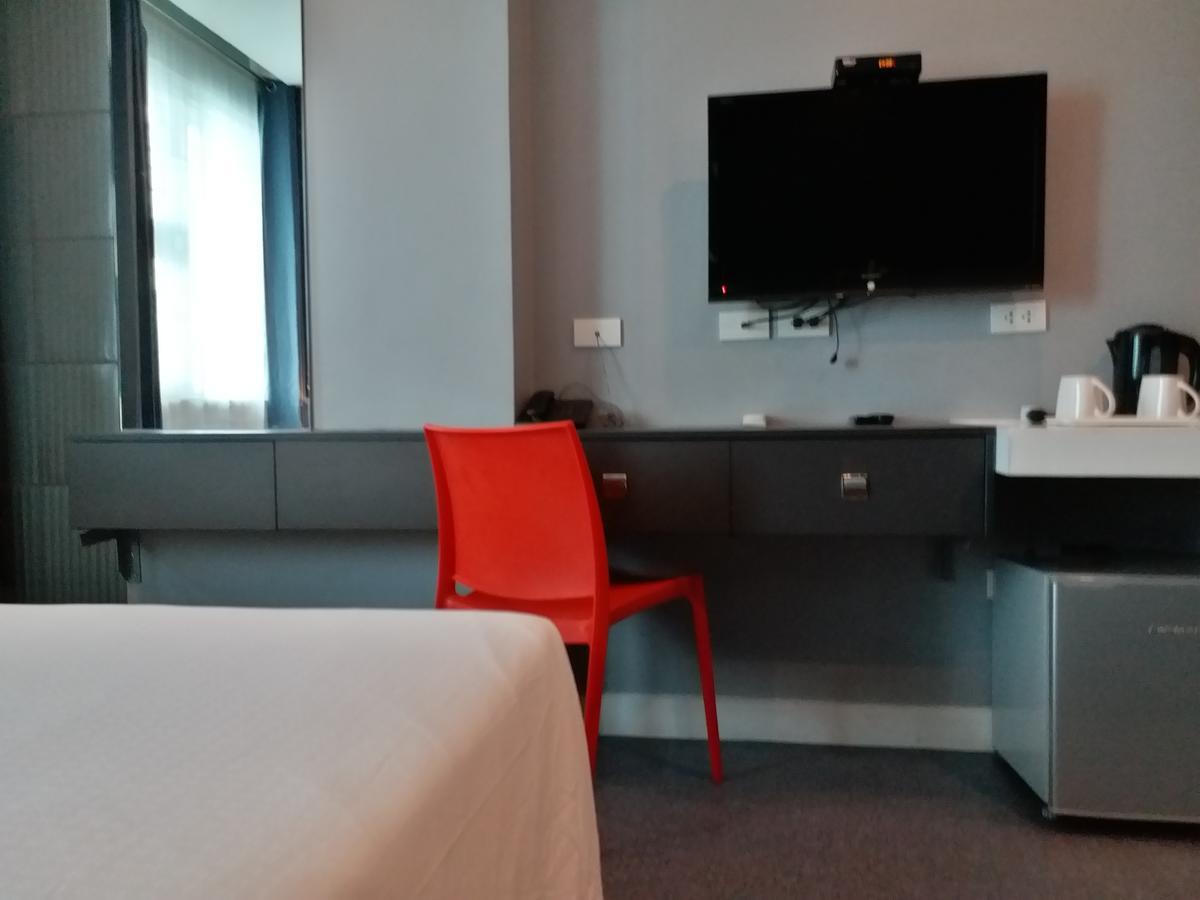 Li Nakpil Hotell Manila Eksteriør bilde